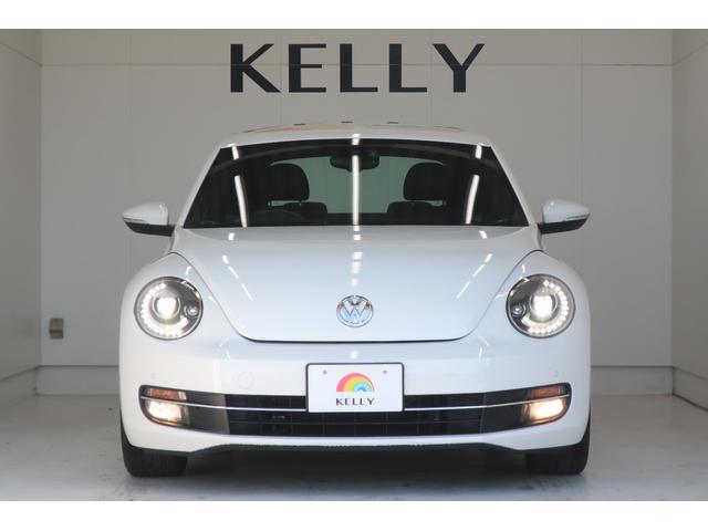 �t�H���N�X���[�Q���́A�����ȎԂł��낤�Ƒ傫�ȎԂł��낤�ƁA�i���ƈ��S���Ɉ�؂̑Ë������܂���B�N���X�𒴂����{�f�B�����A�d���ȃh�A�̕܂艹�́A���ׂĂ̎Ԏ�ɋ��ʂ���h�邬�Ȃ��i���̏؂ł��B