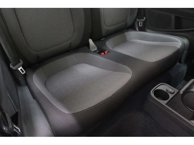 ザ・ビートル デザイン　社外ナビＴＶ　ＥＴＣ　ＨＩＤヘッドランプ　１６インチ純正ホイール　Ｂｌｕｅｔｏｏｔｈオーディオ　フォグランプ　革巻きステアリング　８スピーカー　記録簿　禁煙車（38枚目）