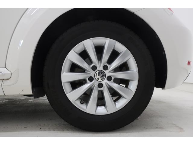 ザ・ビートル デザイン　社外ナビＴＶ　ＥＴＣ　ＨＩＤヘッドランプ　１６インチ純正ホイール　Ｂｌｕｅｔｏｏｔｈオーディオ　フォグランプ　革巻きステアリング　８スピーカー　記録簿　禁煙車（65枚目）