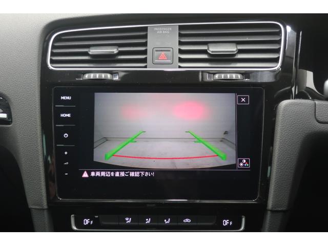 �t�H���N�X���[�Q���́A�����ȎԂł��낤�Ƒ傫�ȎԂł��낤�ƁA�i���ƈ��S���Ɉ�؂̑Ë������܂���B�N���X�𒴂����{�f�B�����A�d���ȃh�A�̕܂艹�́A���ׂĂ̎Ԏ�ɋ��ʂ���h�邬�Ȃ��i���̏؂ł��B