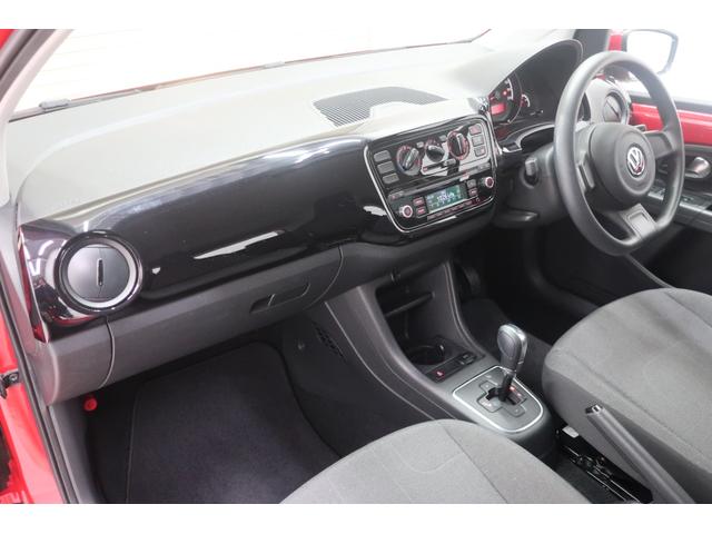 �t�H���N�X���[�Q���́A�����ȎԂł��낤�Ƒ傫�ȎԂł��낤�ƁA�i���ƈ��S���Ɉ�؂̑Ë������܂���B�N���X�𒴂����{�f�B�����A�d���ȃh�A�̕܂艹�́A���ׂĂ̎Ԏ�ɋ��ʂ���h�邬�Ȃ��i���̏؂ł��B