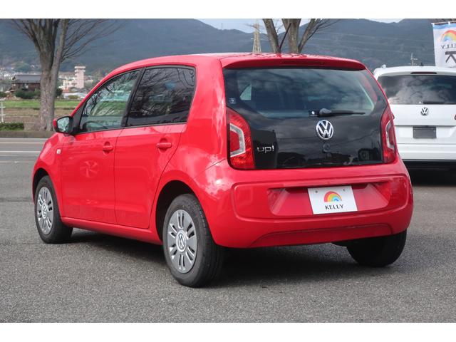 �t�H���N�X���[�Q���́A�����ȎԂł��낤�Ƒ傫�ȎԂł��낤�ƁA�i���ƈ��S���Ɉ�؂̑Ë������܂���B�N���X�𒴂����{�f�B�����A�d���ȃh�A�̕܂艹�́A���ׂĂ̎Ԏ�ɋ��ʂ���h�邬�Ȃ��i���̏؂ł��B