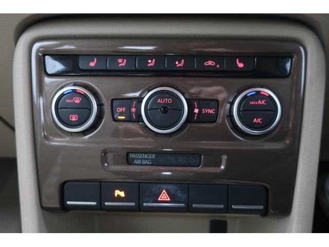 �t�H���N�X���[�Q���́A�����ȎԂł��낤�Ƒ傫�ȎԂł��낤�ƁA�i���ƈ��S���Ɉ�؂̑Ë������܂���B�N���X�𒴂����{�f�B�����A�d���ȃh�A�̕܂艹�́A���ׂĂ̎Ԏ�ɋ��ʂ���h�邬�Ȃ��i���̏؂ł��B