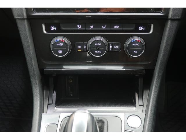 �t�H���N�X���[�Q���́A�����ȎԂł��낤�Ƒ傫�ȎԂł��낤�ƁA�i���ƈ��S���Ɉ�؂̑Ë������܂���B�N���X�𒴂����{�f�B�����A�d���ȃh�A�̕܂艹�́A���ׂĂ̎Ԏ�ɋ��ʂ���h�邬�Ȃ��i���̏؂ł��B