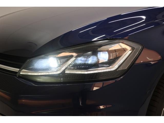 �t�H���N�X���[�Q���́A�����ȎԂł��낤�Ƒ傫�ȎԂł��낤�ƁA�i���ƈ��S���Ɉ�؂̑Ë������܂���B�N���X�𒴂����{�f�B�����A�d���ȃh�A�̕܂艹�́A���ׂĂ̎Ԏ�ɋ��ʂ���h�邬�Ȃ��i���̏؂ł��B