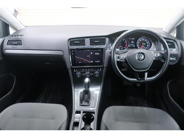 ゴルフヴァリアント ＴＳＩ　コンフォートライン　スマートキー　プッシュスタート　ＬＥＤヘッドランプ　純正ナビＴＶ　バックカメラ　記録簿　ドライブレコーダー　スペアキー　ＡＣＣ　１６インチ純正アルミホイール　ＥＴＣ２．０　レーンキープアシスト（12枚目）