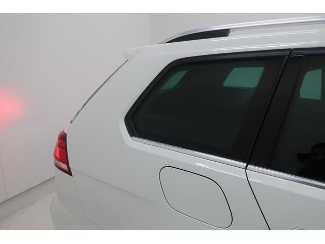 ゴルフヴァリアント ＴＳＩ　コンフォートライン　スマートキー　プッシュスタート　ＬＥＤヘッドランプ　純正ナビＴＶ　バックカメラ　記録簿　ドライブレコーダー　スペアキー　ＡＣＣ　１６インチ純正アルミホイール　ＥＴＣ２．０　レーンキープアシスト（54枚目）