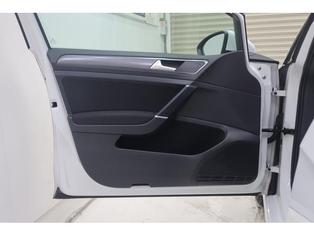 ゴルフヴァリアント ＴＳＩ　コンフォートライン　スマートキー　プッシュスタート　ＬＥＤヘッドランプ　純正ナビＴＶ　バックカメラ　記録簿　ドライブレコーダー　スペアキー　ＡＣＣ　１６インチ純正アルミホイール　ＥＴＣ２．０　レーンキープアシスト（71枚目）