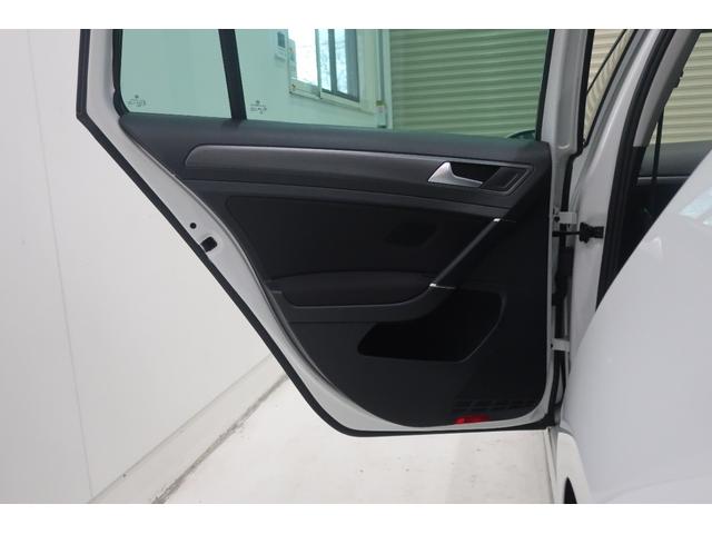 ゴルフヴァリアント ＴＳＩ　コンフォートライン　スマートキー　プッシュスタート　ＬＥＤヘッドランプ　純正ナビＴＶ　バックカメラ　記録簿　ドライブレコーダー　スペアキー　ＡＣＣ　１６インチ純正アルミホイール　ＥＴＣ２．０　レーンキープアシスト（72枚目）