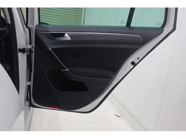 ゴルフヴァリアント ＴＳＩ　コンフォートライン　スマートキー　プッシュスタート　ＬＥＤヘッドランプ　純正ナビＴＶ　バックカメラ　記録簿　ドライブレコーダー　スペアキー　ＡＣＣ　１６インチ純正アルミホイール　ＥＴＣ２．０　レーンキープアシスト（73枚目）