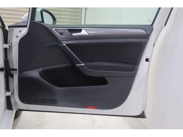 ゴルフヴァリアント ＴＳＩ　コンフォートライン　スマートキー　プッシュスタート　ＬＥＤヘッドランプ　純正ナビＴＶ　バックカメラ　記録簿　ドライブレコーダー　スペアキー　ＡＣＣ　１６インチ純正アルミホイール　ＥＴＣ２．０　レーンキープアシスト（74枚目）