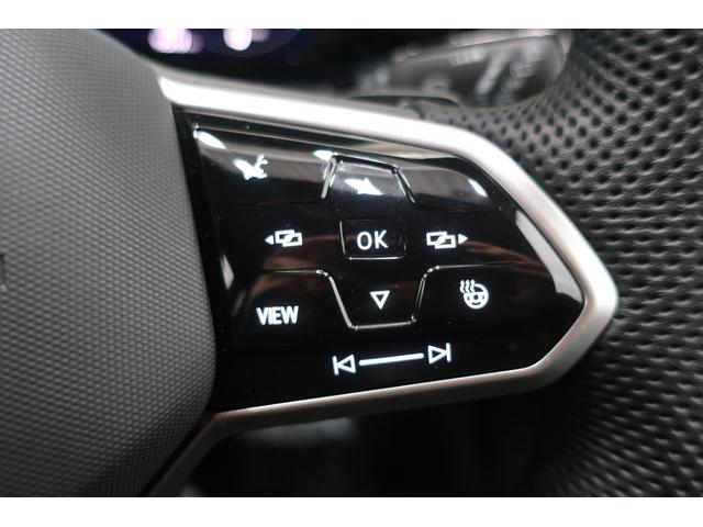 �t�H���N�X���[�Q���́A�����ȎԂł��낤�Ƒ傫�ȎԂł��낤�ƁA�i���ƈ��S���Ɉ�؂̑Ë������܂���B�N���X�𒴂����{�f�B�����A�d���ȃh�A�̕܂艹�́A���ׂĂ̎Ԏ�ɋ��ʂ���h�邬�Ȃ��i���̏؂ł��B