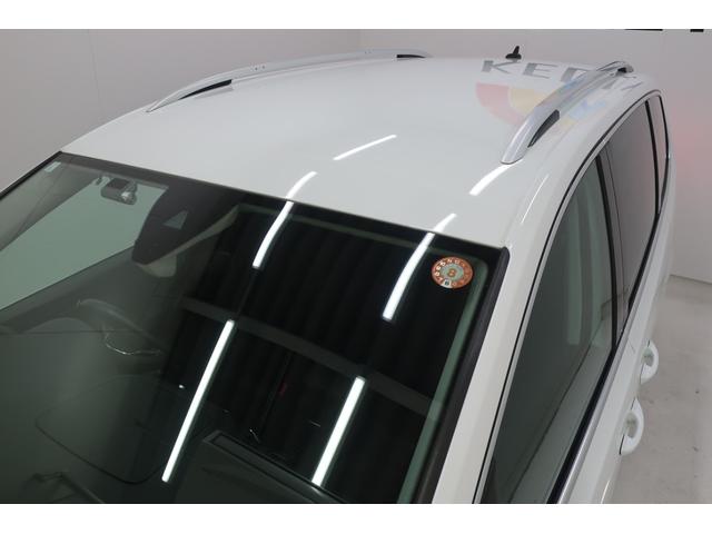 �t�H���N�X���[�Q���́A�����ȎԂł��낤�Ƒ傫�ȎԂł��낤�ƁA�i���ƈ��S���Ɉ�؂̑Ë������܂���B�N���X�𒴂����{�f�B�����A�d���ȃh�A�̕܂艹�́A���ׂĂ̎Ԏ�ɋ��ʂ���h�邬�Ȃ��i���̏؂ł��B