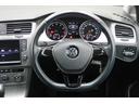 ＴＳＩ　コンフォートライン　純正ナビＴＶ　Ｂｌｕｅｔｏｏｔｈ　ＥＴＣ　前後ドライブレコーダー　フロントアシスト　ＵＳＢ接続端子　サイドミラーヒーター　防眩ミラー　革巻きステアリング　純正１６インチＡＷ　ＨＩＤヘッドライト　禁煙車（13枚目）