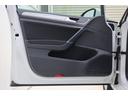 ＴＳＩ　コンフォートライン　純正ナビＴＶ　Ｂｌｕｅｔｏｏｔｈ　ＥＴＣ　前後ドライブレコーダー　フロントアシスト　ＵＳＢ接続端子　サイドミラーヒーター　防眩ミラー　革巻きステアリング　純正１６インチＡＷ　ＨＩＤヘッドライト　禁煙車（66枚目）