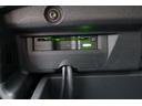 デザインレザーパッケージ　黒革シート　純正ナビＴＶ　ドライブレコーダー　パークディスタンスコントロール　シートヒーター　ＥＴＣ　ＨＩＤヘッドランプ　記録簿　スペアキー　禁煙車　１７インチ純正アルミホイール　ステアリングスイッチ（38枚目）