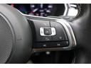 ２．０ＴＳＩ　Ｒライン　革シート　マッサージ機能付き　純正ナビＴＶ　バックカメラ　ＬＥＤヘッドランプ　パークディスタンスコントロール　ＡＣＣ　スペアキー　記録簿　ドライブレコーダー　１９インチ純正アルミホイール　スマートキー（27枚目）