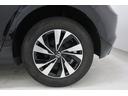 フォルクスワーゲンは、小さな車であろうと大きな車であろうと、品質と安全性に一切の妥協をしません。クラスを超えたボディ剛性、重厚なドアの閉まり音は、すべての車種に共通する揺るぎない品質の証です。