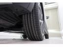 フォルクスワーゲンは、小さな車であろうと大きな車であろうと、品質と安全性に一切の妥協をしません。クラスを超えたボディ剛性、重厚なドアの閉まり音は、すべての車種に共通する揺るぎない品質の証です。