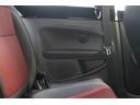 フォルクスワーゲンは、小さな車であろうと大きな車であろうと、品質と安全性に一切の妥協をしません。クラスを超えたボディ剛性、重厚なドアの閉まり音は、すべての車種に共通する揺るぎない品質の証です。