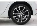 フォルクスワーゲンは、小さな車であろうと大きな車であろうと、品質と安全性に一切の妥協をしません。クラスを超えたボディ剛性、重厚なドアの閉まり音は、すべての車種に共通する揺るぎない品質の証です。