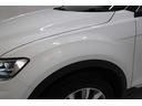 フォルクスワーゲンは、小さな車であろうと大きな車であろうと、品質と安全性に一切の妥協をしません。クラスを超えたボディ剛性、重厚なドアの閉まり音は、すべての車種に共通する揺るぎない品質の証です。