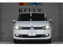 フォルクスワーゲンは、車の大きさを問わず品質と安全性に妥協しません。高いボディ剛性と重厚なドアの閉まり音が、クラスを超えた確かな品質を物語ります。