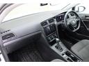 VWのフィーリングをじっくりご体感いただくために、2日前までにご予約いただければ最大2台まで乗り比べが可能です!乗り心地や操作性をしっかり比較して、ご自身に最適な一台を見つけてください。