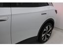 フォルクスワーゲンは、小さな車であろうと大きな車であろうと、品質と安全性に一切の妥協をしません。クラスを超えたボディ剛性、重厚なドアの閉まり音は、すべての車種に共通する揺るぎない品質の証です。