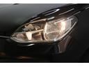 フォルクスワーゲンは、小さな車であろうと大きな車であろうと、品質と安全性に一切の妥協をしません。クラスを超えたボディ剛性、重厚なドアの閉まり音は、すべての車種に共通する揺るぎない品質の証です。