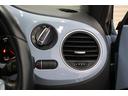 フォルクスワーゲンは、小さな車であろうと大きな車であろうと、品質と安全性に一切の妥協をしません。クラスを超えたボディ剛性、重厚なドアの閉まり音は、すべての車種に共通する揺るぎない品質の証です。