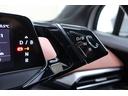 フォルクスワーゲンは、小さな車であろうと大きな車であろうと、品質と安全性に一切の妥協をしません。クラスを超えたボディ剛性、重厚なドアの閉まり音は、すべての車種に共通する揺るぎない品質の証です。