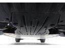 フォルクスワーゲンは、小さな車であろうと大きな車であろうと、品質と安全性に一切の妥協をしません。クラスを超えたボディ剛性、重厚なドアの閉まり音は、すべての車種に共通する揺るぎない品質の証です。