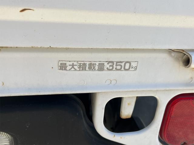ＴＢ　４ＷＤ　軽トラック　ＭＴ　エアコン　パワーステアリング　運転席エアバッグ(12枚目)