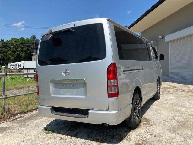 ハイエースバン 　両側スライドドア　ＡＴ　アルミホイール　エアコン　パワーステアリング　パワーウィンドウ　運転席エアバッグ　助手席エアバッグ（15枚目）