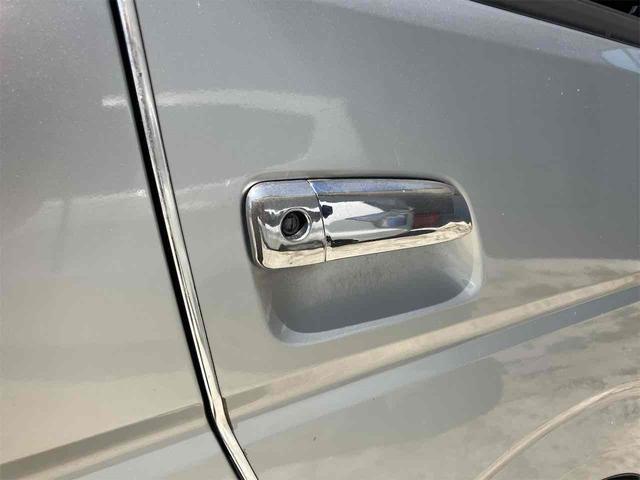 ハイエースバン 　両側スライドドア　ＡＴ　アルミホイール　エアコン　パワーステアリング　パワーウィンドウ　運転席エアバッグ　助手席エアバッグ（22枚目）