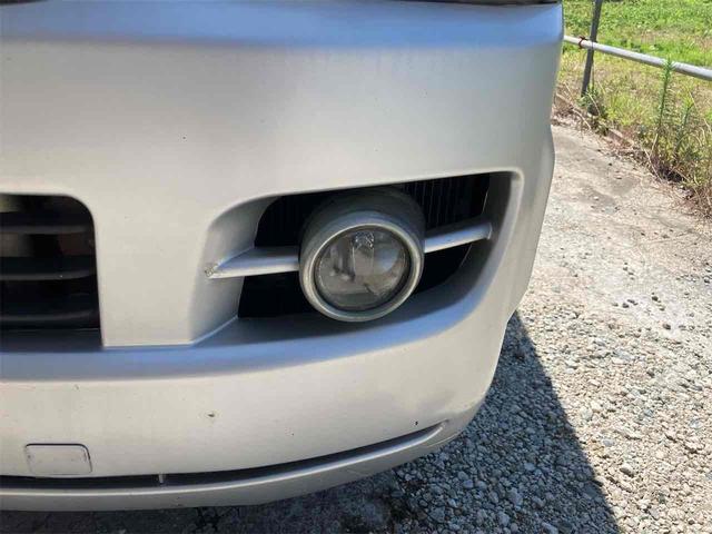 ハイエースバン 　両側スライドドア　ＡＴ　アルミホイール　エアコン　パワーステアリング　パワーウィンドウ　運転席エアバッグ　助手席エアバッグ（26枚目）