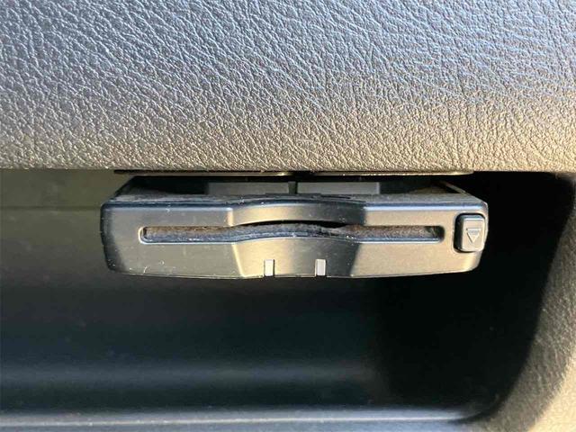 ゼストスパーク Ｗ　ＥＴＣ　バックカメラ　ナビ　ＴＶ　ＨＩＤ　スマートキー　電動格納ミラー　ベンチシート　ＡＴ　盗難防止システム　ＡＢＳ　ＣＤ　Ｂｌｕｅｔｏｏｔｈ　アルミホイール　衝突安全ボディ　エアコン（10枚目）