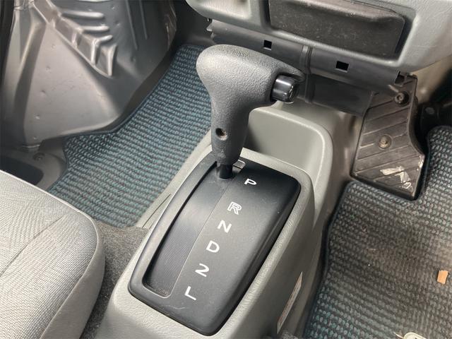 ミニキャブバン 　軽バン　ＡＴ　両側スライドドア　エアコン　パワーステアリング　運転席エアバッグ　助手席エアバッグ（5枚目）