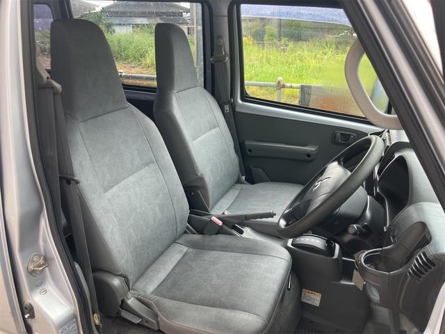 ミニキャブバン 　軽バン　ＡＴ　両側スライドドア　エアコン　パワーステアリング　運転席エアバッグ　助手席エアバッグ（10枚目）