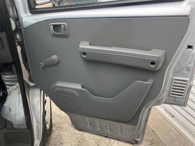 ミニキャブバン 　軽バン　ＡＴ　両側スライドドア　エアコン　パワーステアリング　運転席エアバッグ　助手席エアバッグ（11枚目）