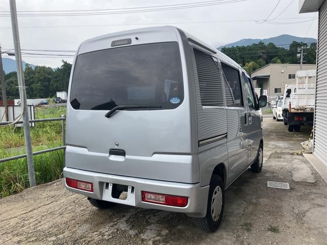 ミニキャブバン 　軽バン　ＡＴ　両側スライドドア　エアコン　パワーステアリング　運転席エアバッグ　助手席エアバッグ（17枚目）