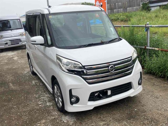 デイズルークス ハイウェイスター　Ｘ　全周囲カメラ　両側スライド・片側電動　ナビ　ＴＶ　ＨＩＤ　スマートキー　アイドリングストップ　電動格納ミラー　ベンチシート　ＣＶＴ　盗難防止システム　ＡＢＳ　ＣＤ　ＤＶＤ再生　ＵＳＢ（15枚目）