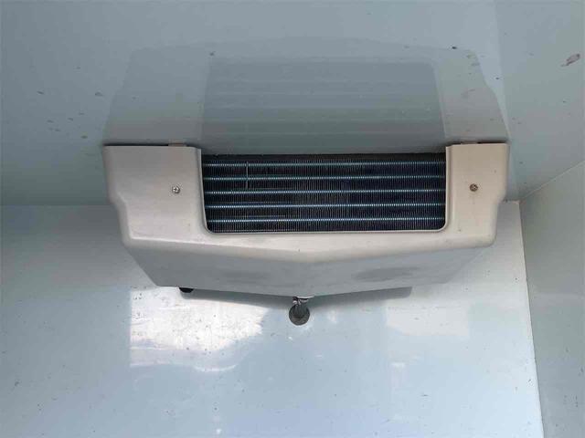 キャリイトラック  軽トラック AT エアコン パワーステアリング 運転席エアバッグ(13枚目)