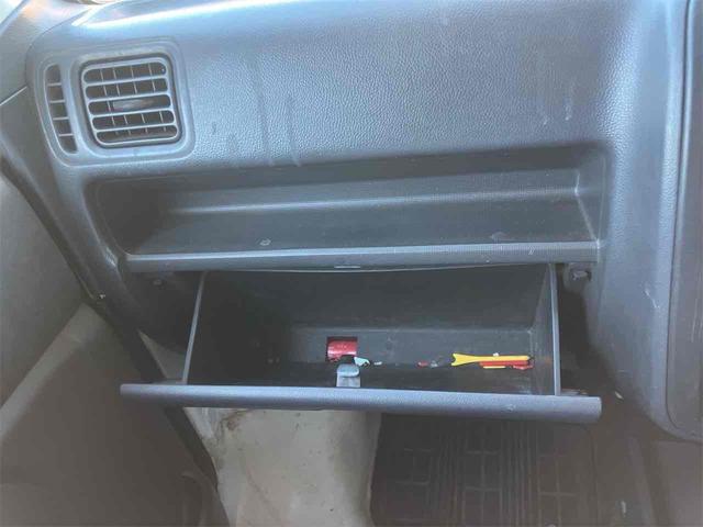 キャリイトラック  軽トラック AT エアコン パワーステアリング 運転席エアバッグ(27枚目)
