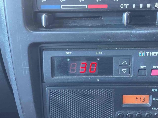 キャリイトラック  軽トラック AT エアコン パワーステアリング 運転席エアバッグ(31枚目)