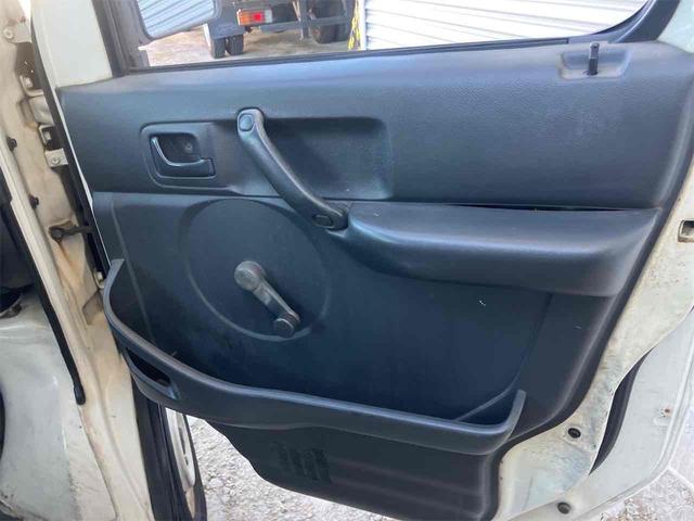 キャリイトラック  軽トラック AT エアコン パワーステアリング 運転席エアバッグ(38枚目)