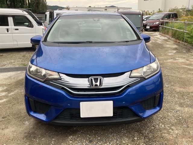 フィットハイブリッド Fパッケージ ハイブリッド ETC バックカメラ ナビ TV クリアランスソナー スマートキー 電動格納ミラー AT 盗難防止システム 衝突安全ボディ CD USB Bluetooth ABS ESC エアコン(13枚目)