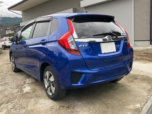 フィットハイブリッド Fパッケージ ハイブリッド ETC バックカメラ ナビ TV クリアランスソナー スマートキー 電動格納ミラー AT 盗難防止システム 衝突安全ボディ CD USB Bluetooth ABS ESC エアコン(22枚目)