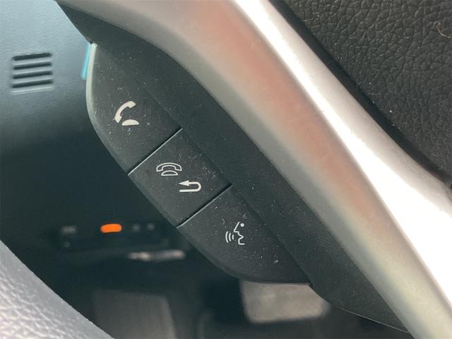 フィットハイブリッド Fパッケージ ハイブリッド ETC バックカメラ ナビ TV クリアランスソナー スマートキー 電動格納ミラー AT 盗難防止システム 衝突安全ボディ CD USB Bluetooth ABS ESC エアコン(43枚目)